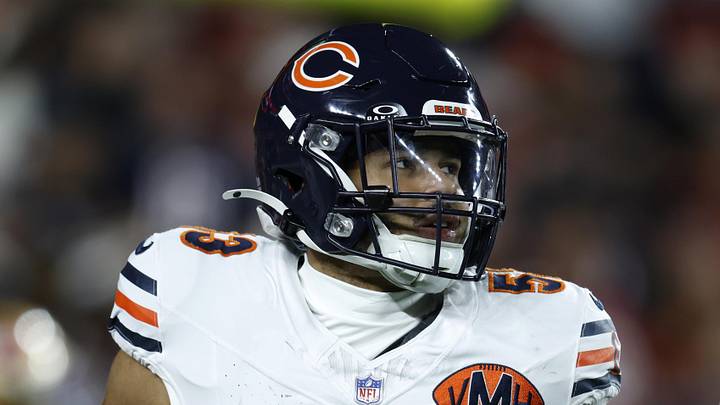 Chicago Bears linebacker T.J. Edwards