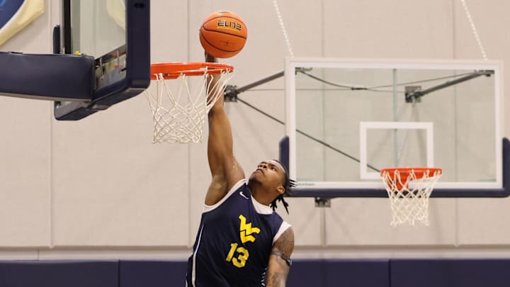 West Virginia University forward Amani Hansberry West Virginia University forward Amani Hansberry