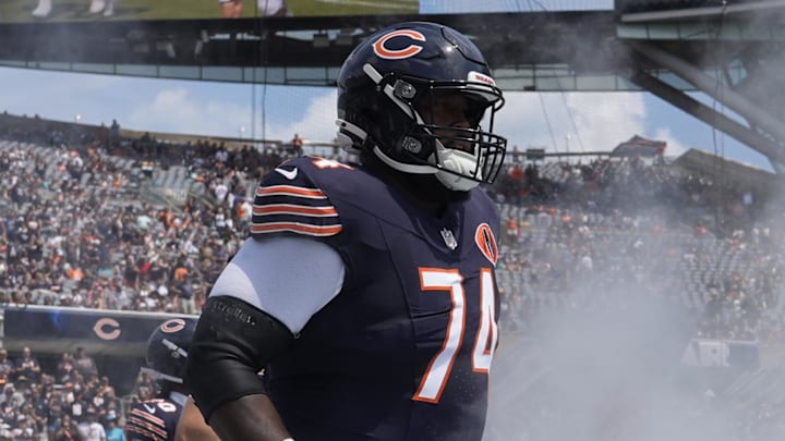 Chicago Bears guard Jordan McFadden