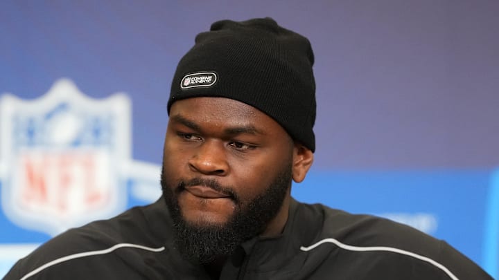 Florida Gators defensive lineman Caleb Banks