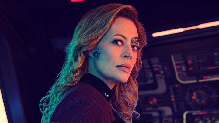 Jeri Ryan of the Paramount+ original series STAR TREK: PICARD. Photo Cr: James Dimmock/Paramount+. © 2022 CBS Studios Inc. All Rights Reserved.