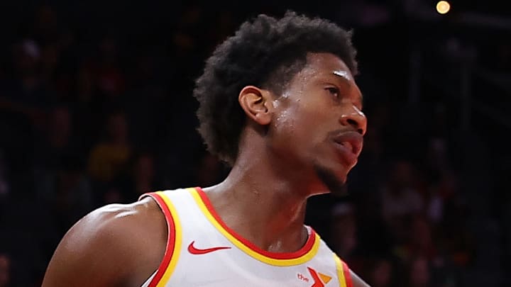 De'Andre #12 of the Atlanta Hawks