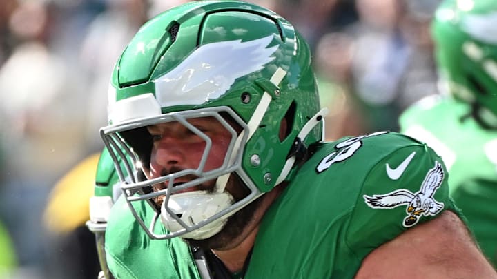 Philadelphia Eagles guard Landon Dickerson