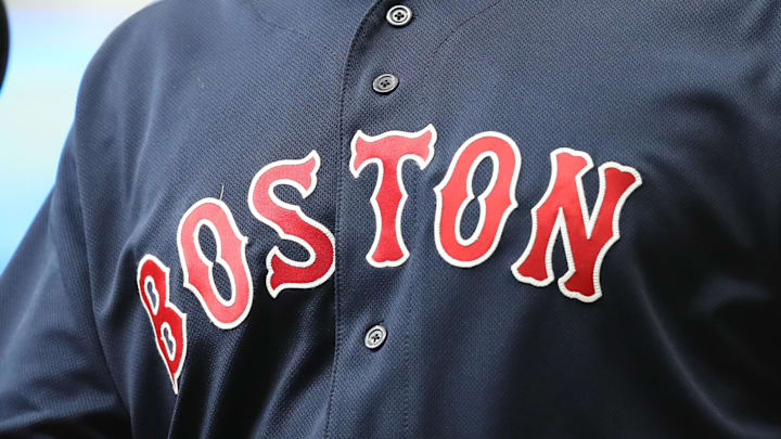 Apr 21, 2019; St. Petersburg, FL, USA;Boston Red Sox designated hitter J.D. Martinez (28) throws his helmet up at Tropicana Field. Mandatory Credit: Kim Klement-Imagn Images Apr 21, 2019; St. Petersburg, FL, USA;Boston Red Sox designated hitter J.D. Martinez (28) throws his helmet up at Tropicana Field. Mandatory Credit: Kim Klement-Imagn Images