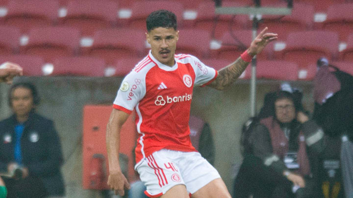 Las opciones de Tigres UANL para reforzar su zaga