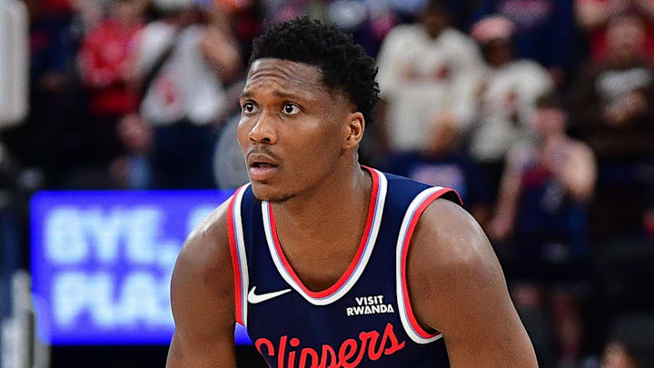 Los Angeles Clippers guard Bennedict Mathurin (9) controls the ball against the Toronto Raptors during the second half at Intuit Dome. Los Angeles Clippers guard Bennedict Mathurin (9) controls the ball against the Toronto Raptors during the second half at Intuit Dome.