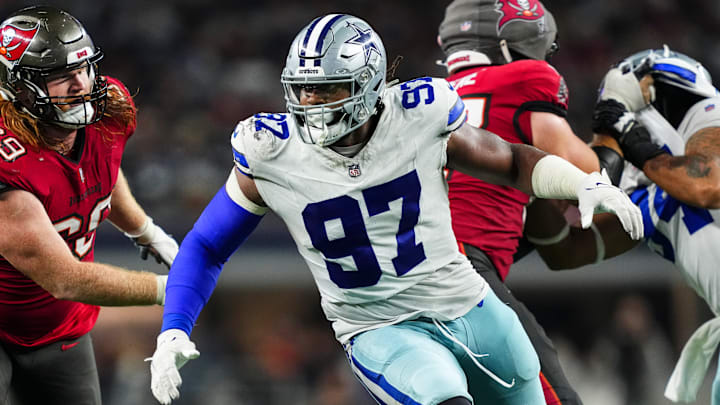 Tampa Bay Buccaneers v Dallas Cowboys