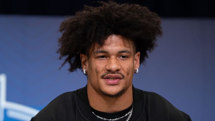 Washington Huskies wide receiver Denzel Boston