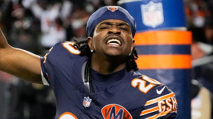Chicago Bears wide receiver Jahdae Walker