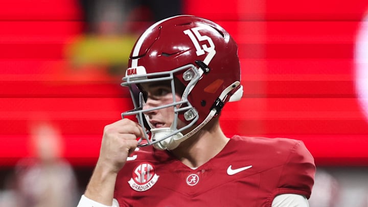 Dec 6, 2025; Atlanta, GA, USA; Alabama Crimson Tide quarterback Ty Simpson (15) looks on during the first quarteragainst the Georgia Bulldogs during the 2025 SEC Championship game at Mercedes-Benz Stadium. Mandatory Credit: Brett Davis-Imagn Images Dec 6, 2025; Atlanta, GA, USA; Alabama Crimson Tide quarterback Ty Simpson (15) looks on during the first quarteragainst the Georgia Bulldogs during the 2025 SEC Championship game at Mercedes-Benz Stadium. Mandatory Credit: Brett Davis-Imagn Images