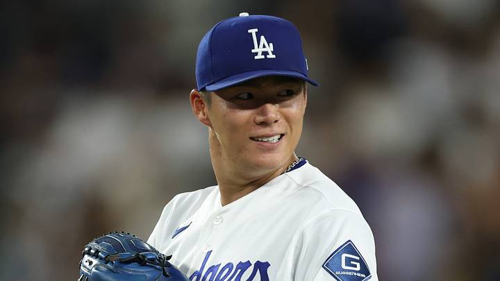 Cincinnati Reds v Los Angeles Dodgers