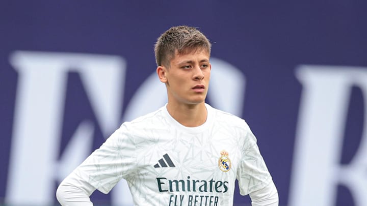 Aug 3, 2024; East Rutherford, NJ, USA; Real Madrid midfielder Arda Guler (15) warms up before an international friendly against Barcelona at MetLife Stadium. Mandatory Credit: Vincent Carchietta-Imagn Images