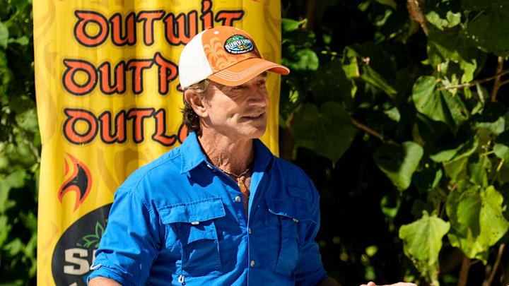 “The Blood Moon” – A mysterious boat arrives delivering an exciting message, “Drop your buffs!” A mad dash ensues when castaways discover that an advantage is hidden deep in the jungle. This week’s mouthwatering challenge reward lifts spirits, but only briefly. A true Survivor first, the dreaded blood moon leads to a historic tribal council, on SURVIVOR 50. Photo: Robert Voets/CBS ©2025 CBS Broadcasting, Inc. All Rights Reserved.