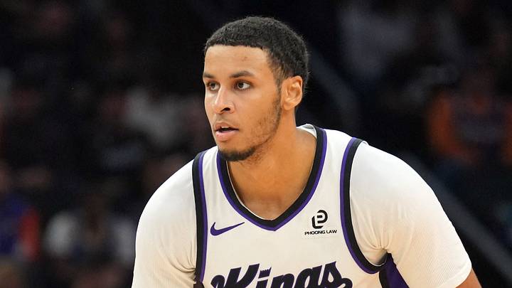Jan 2, 2026; Phoenix, Arizona, USA; Sacramento Kings forward Keegan Murray (13) controls the ball against the Phoenix Suns during the second half at Mortgage Matchup Center. Mandatory Credit: Joe Camporeale-Imagn Images Jan 2, 2026; Phoenix, Arizona, USA; Sacramento Kings forward Keegan Murray (13) controls the ball against the Phoenix Suns during the second half at Mortgage Matchup Center. Mandatory Credit: Joe Camporeale-Imagn Images