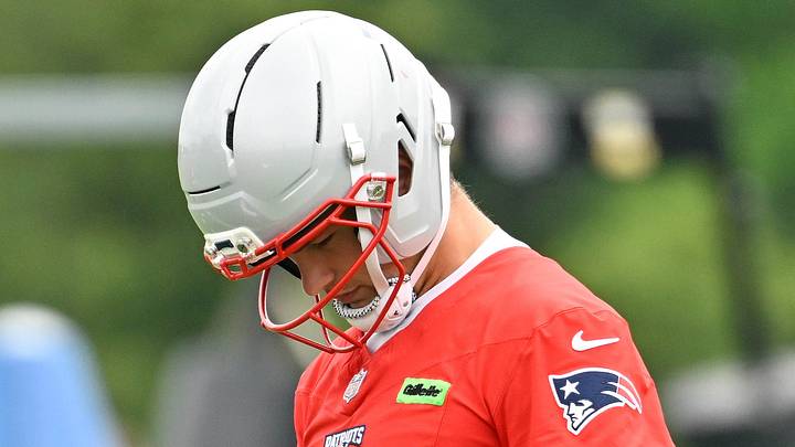 Jun 9, 2025; Foxborough, MA, USA; New England Patriots quarterback Drake Maye (10) waits on the snap of the ball before a drill during minicamp at Gillette Stadium. Mandatory Credit: Eric Canha-Imagn Images