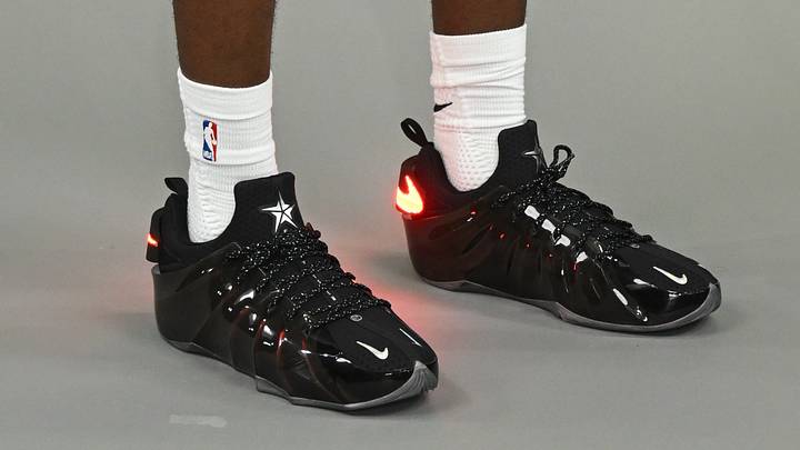 Washington Wizards forward AJ Dybantsa wears an alternate Nike GT Flight. Washington Wizards forward AJ Dybantsa wears an alternate Nike GT Flight.