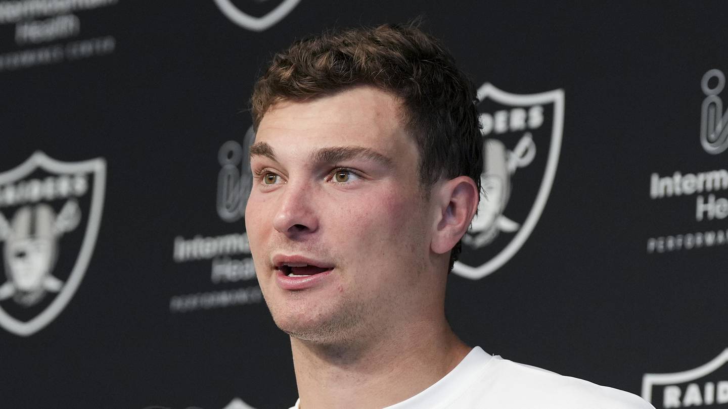 Most Concerning Question Mark Raiders Face With Rookie QB Mendoza