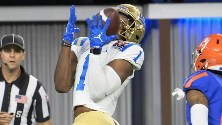 The Gators add an experience wideout via the transfer portal 