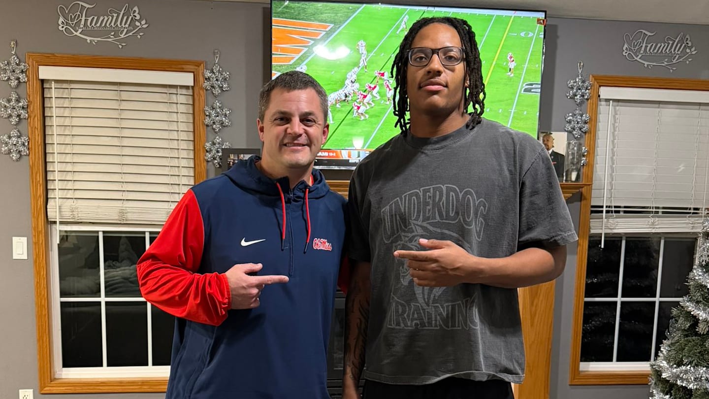 Ole Miss Football, Penn State Nittany Lions Among Top Schools for Elite EDGE