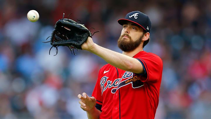Los Angeles Dodgers v Atlanta Braves
