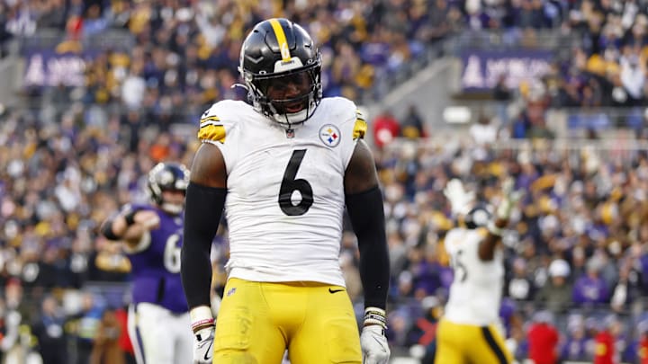 Dec 7, 2025; Baltimore, Maryland, USA; Pittsburgh Steelers linebacker Patrick Queen (6) reacts after a defensive stop against the Baltimore Ravens during the second half at M&T Bank Stadium. Mandatory Credit: Peter Casey-Imagn Images