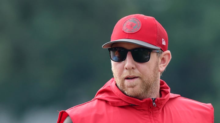Jul 25, 2024; Tampa, FL, USA;  Tampa Bay Buccaneers offensive coordinator Liam Coen and quarterback Kyle Trask (2) during training camp at AdventHealth Training Center. Mandatory Credit: Kim Klement Neitzel-Imagn Images