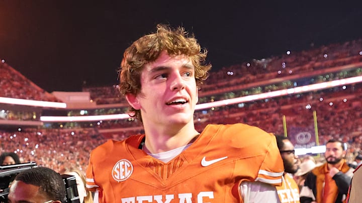 Texas QB Arch Manning