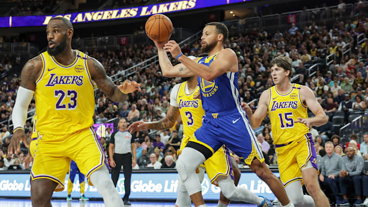 No se descarta que Los Angeles Lakers obtengan en un cambio a Stephen Curry