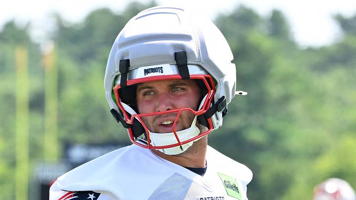 Jul 25, 2026; Foxborough, MA, USA; New England Patriots tight end Tanner Arkin (84) looks on after a drill at training camp at Gillette Stadium. Mandatory Credit: Eric Canha-Imagn Images Jul 25, 2026; Foxborough, MA, USA; New England Patriots tight end Tanner Arkin (84) looks on after a drill at training camp at Gillette Stadium. Mandatory Credit: Eric Canha-Imagn Images