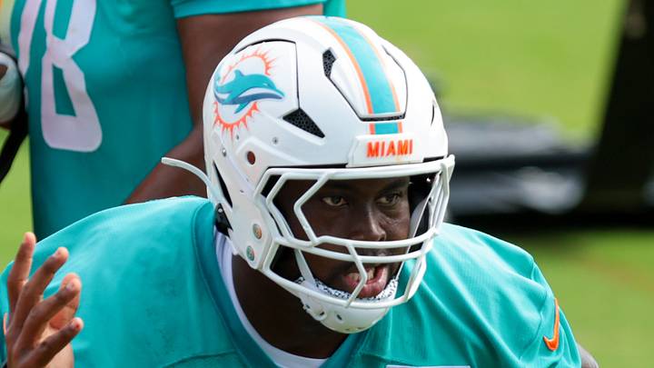 Miami Dolphins defensive tackle Zeek Biggers Miami Dolphins defensive tackle Zeek Biggers
