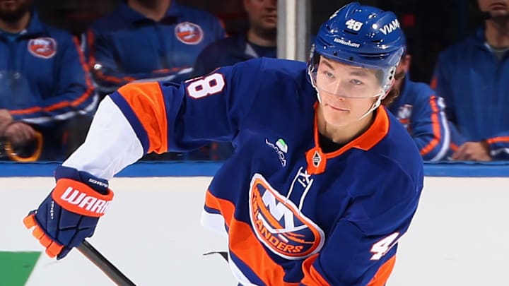 Columbus Blue Jackets v New York Islanders