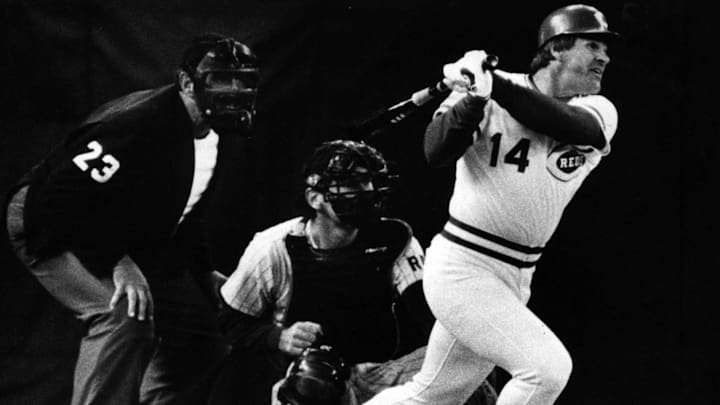 SEPTEMBER 11, 1985: Umpire Lee Weyer and San Diego catcher Bruce Bochy have the best seats in the house as Pete Rose slaps hit No. 4,192 to break Ty Cobb's Record.

Pete Rose 15
