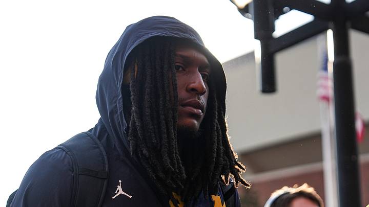 Michigan linebacker Jaishawn Barham (1) 