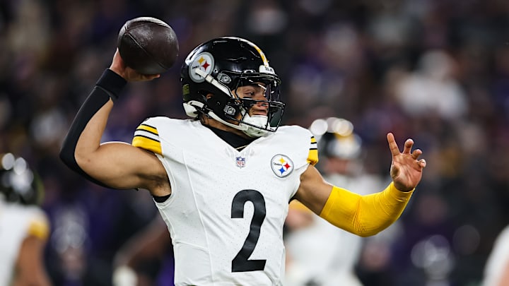 AFC Wild Card Playoffs: Pittsburgh Steelers v Baltimore Ravens