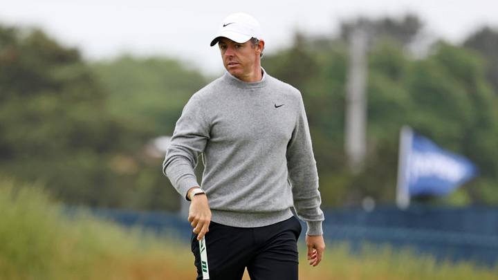Jun 18, 2026; Southampton, New York, USA; Rory Mcllroy lines up a putt on the tenth green during the first round of the U.S. Open golf tournament. Mandatory Credit: Pamela Smith-Imagn Images Jun 18, 2026; Southampton, New York, USA; Rory Mcllroy lines up a putt on the tenth green during the first round of the U.S. Open golf tournament. Mandatory Credit: Pamela Smith-Imagn Images