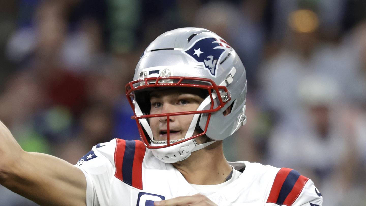 Drake Maye's Week 1 play further confirms why Bo Nix is the better quarterback