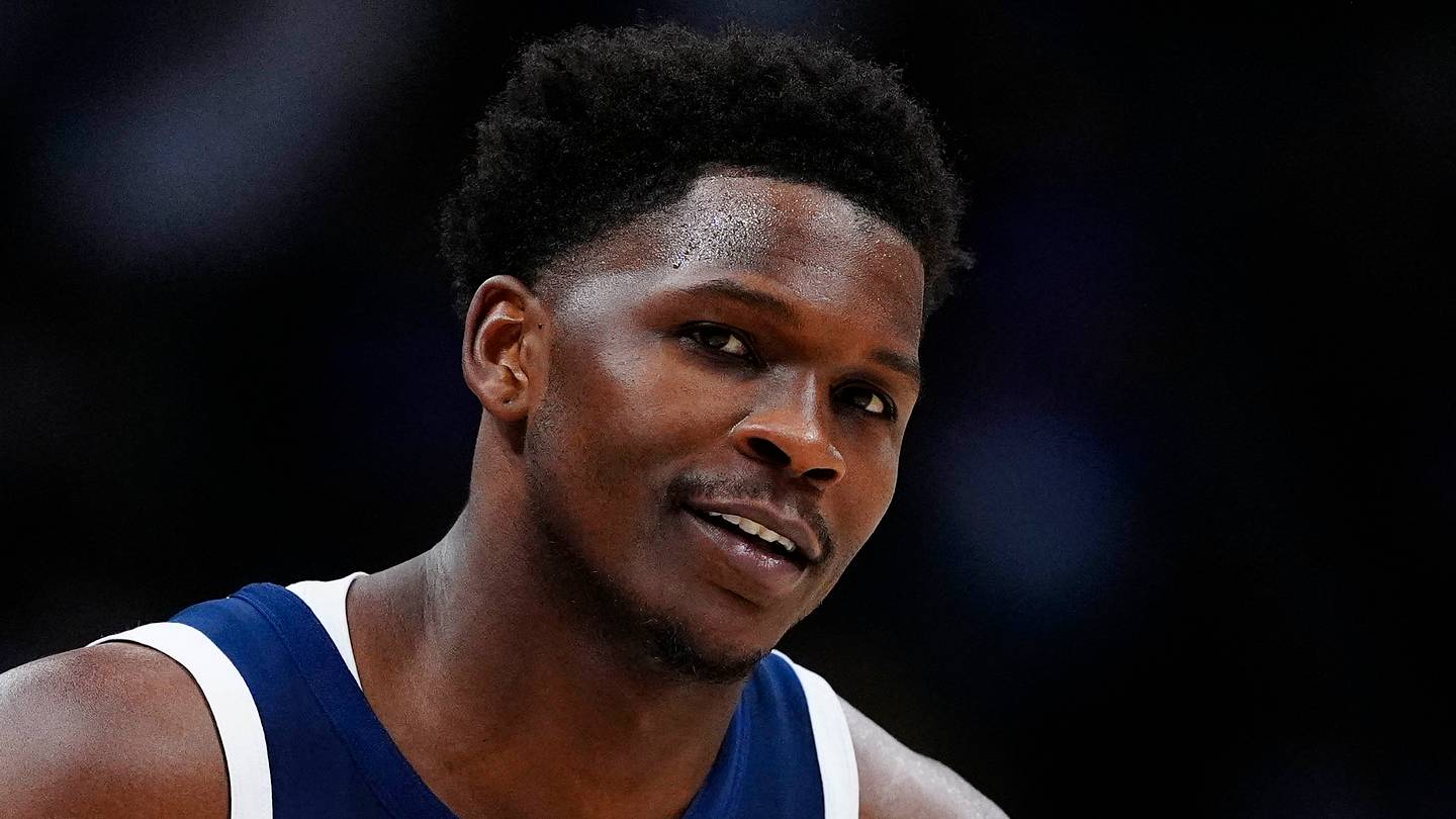 Anthony Edwards could've helped solve Jalen Duren's restricted free agency by now