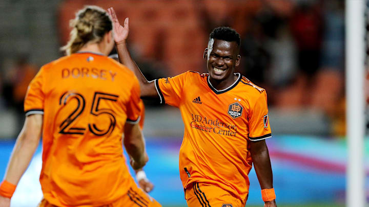 Darwin Quintero has scored three goals in five games after failing to score in his previous 12 appearances. Darwin Quintero has scored three goals in five games after failing to score in his previous 12 appearances.