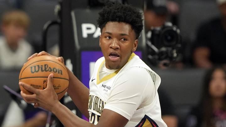 Apr 3, 2026; Sacramento, California, USA; New Orleans Pelicans center Derik Queen (22) during the second quarter against the Sacramento Kings at Golden 1 Center. Mandatory Credit: Darren Yamashita-Imagn Images Apr 3, 2026; Sacramento, California, USA; New Orleans Pelicans center Derik Queen (22) during the second quarter against the Sacramento Kings at Golden 1 Center. Mandatory Credit: Darren Yamashita-Imagn Images