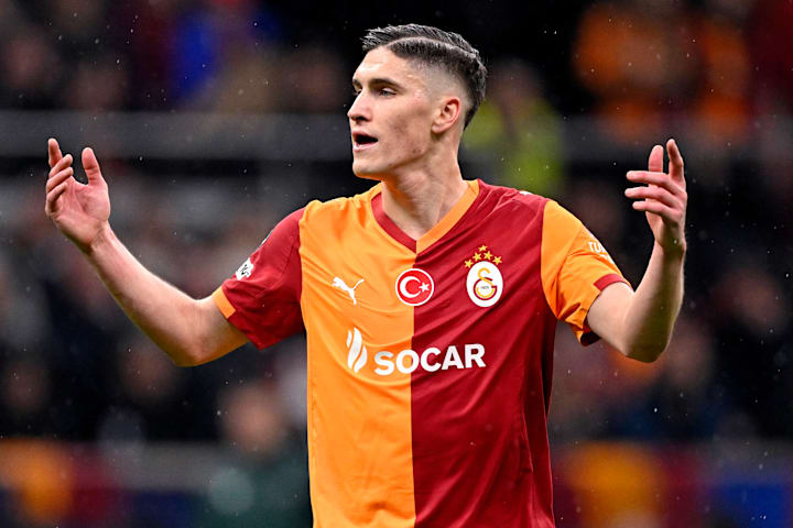 Roland Sallai making gestures.