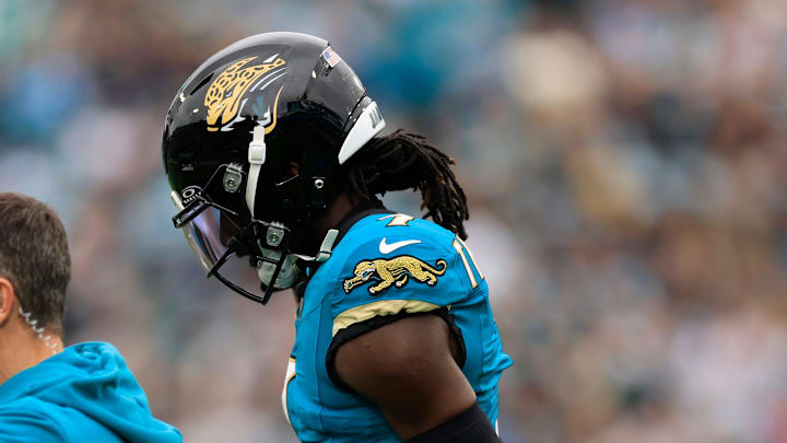 Jacksonville Jaguars wide receiver Brian Thomas Jr. (7) walks off the field after an apparent injury during the second quarter of an NFL football matchup at EverBank Stadium, Sunday, Jan. 4, 2026, in Jacksonville, Fla-.