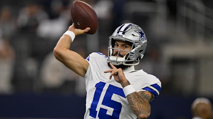 Dallas Cowboys quarterback Will Grier warms up before the game between the Dallas Cowboys and the Baltimore Ravens at AT&T Stadium. 