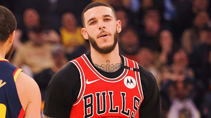 Jan 23, 2025; San Francisco, California, USA; Golden State Warriors guard Stephen Curry (30) walks around Chicago Bulls guard Lonzo Ball (2) after missing a half court shot at the buzzer of the first quarter at Chase Center. Mandatory Credit: Kelley L Cox-Imagn Images