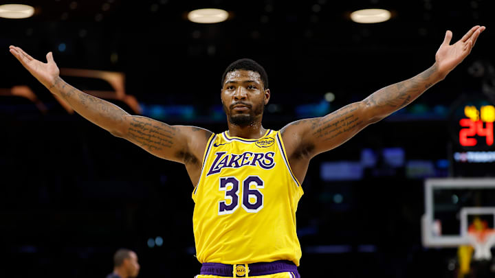 Golden State Warriors v Los Angeles Lakers Golden State Warriors v Los Angeles Lakers