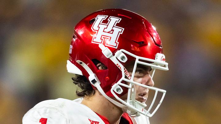 Oct 25, 2025; Tempe, Arizona, USA; Houston Cougars quarterback Conner Weigman (1) against the Arizona State Sun Devils at Mountain America Stadium. Mandatory Credit: Mark J. Rebilas-Imagn Images Oct 25, 2025; Tempe, Arizona, USA; Houston Cougars quarterback Conner Weigman (1) against the Arizona State Sun Devils at Mountain America Stadium. Mandatory Credit: Mark J. Rebilas-Imagn Images