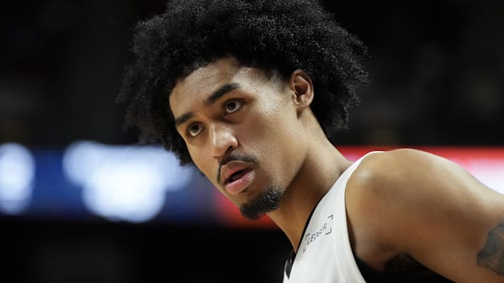 Jul 12, 2025; Las Vegas, NV, USA; San Antonio Spurs guard Dylan Harper (2) looks on in the third quarter of their game against the Dallas Mavericks at Thomas & Mack Center. Mandatory Credit: Candice Ward-Imagn Images Jul 12, 2025; Las Vegas, NV, USA; San Antonio Spurs guard Dylan Harper (2) looks on in the third quarter of their game against the Dallas Mavericks at Thomas & Mack Center. Mandatory Credit: Candice Ward-Imagn Images