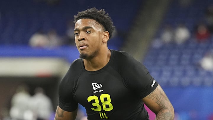 Feb 26, 2026; Indianapolis, IN, USA; Auburn defensive lineman Keldric Faulk (DL38) during the NFL Scouting Combine  at Lucas Oil Stadium. Mandatory Credit: Kirby Lee-Imagn Images