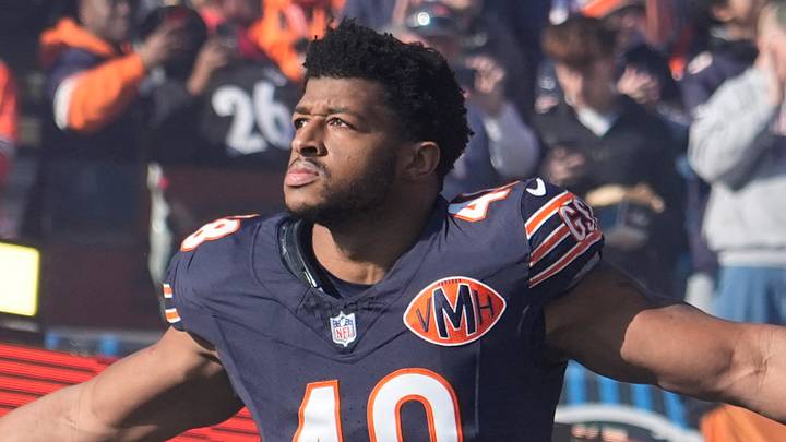 Chicago Bears linebacker D'Marco Jackson
