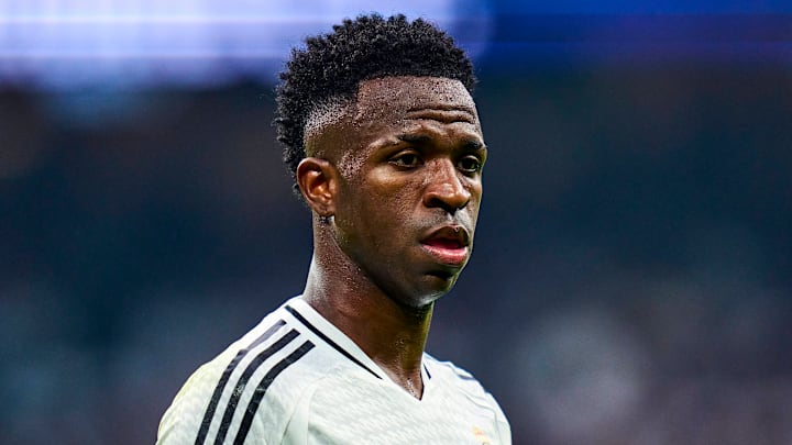 Vinícius Jr’s Reported Discontent Sparks Tensions as Xabi Alonso Faces Criticism Over Bold Decisions.A – Media News 48