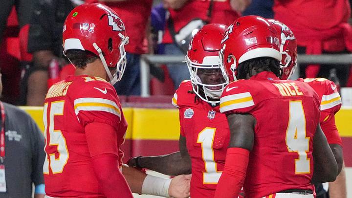 Sep 5, 2024; Kansas City, Missouri, USA; Kansas City Chiefs wide receiver Xavier Worthy (1) celebrates with quarterback Patrick Mahomes (15) and wide receiver Rashee Rice (4) after scoring a touchdown against the Baltimore Ravens during the game at GEHA Field at Arrowhead Stadium. Mandatory Credit: Denny Medley-Imagn Images Sep 5, 2024; Kansas City, Missouri, USA; Kansas City Chiefs wide receiver Xavier Worthy (1) celebrates with quarterback Patrick Mahomes (15) and wide receiver Rashee Rice (4) after scoring a touchdown against the Baltimore Ravens during the game at GEHA Field at Arrowhead Stadium. Mandatory Credit: Denny Medley-Imagn Images